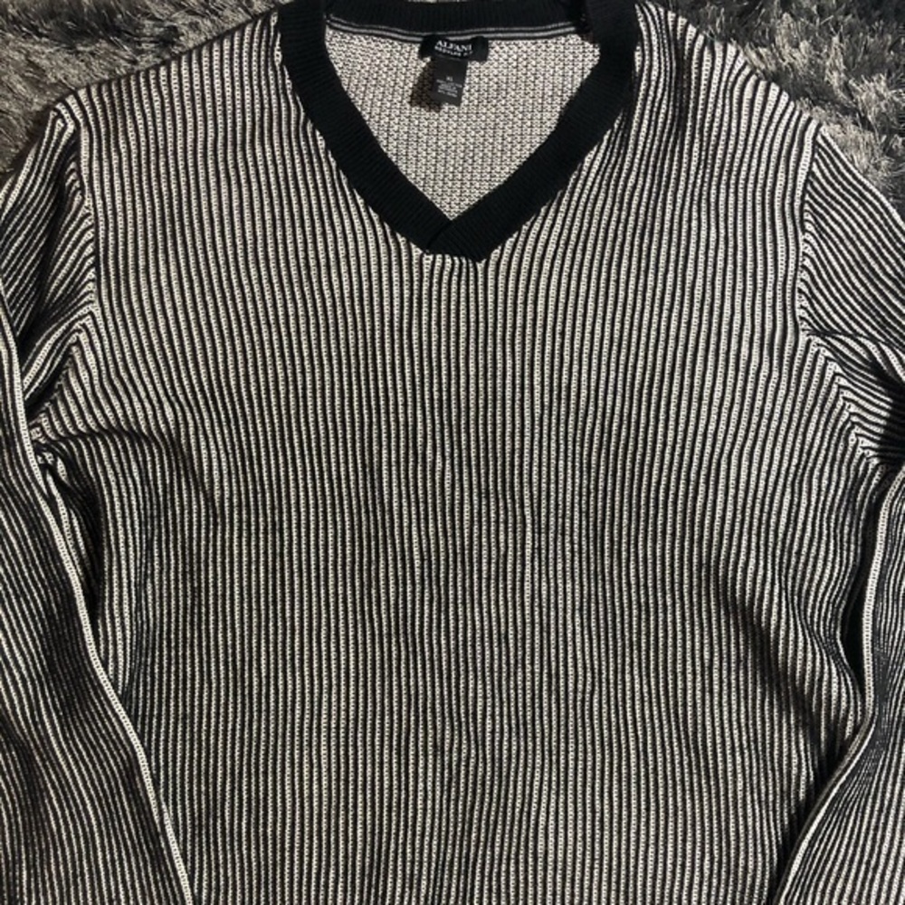 Alfani men's Xl knit textured v-neck soft
